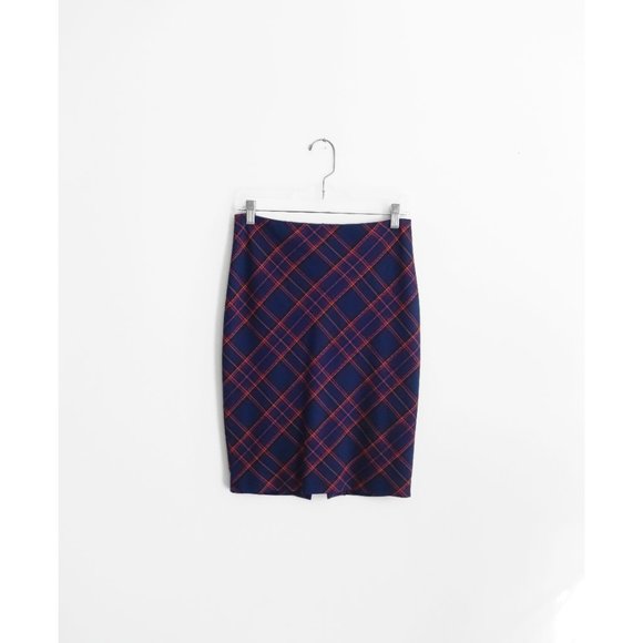 Trina Turk Dresses & Skirts - Trina Turk Blue Magenta Plaid Stretch Pencil Skirt size 0